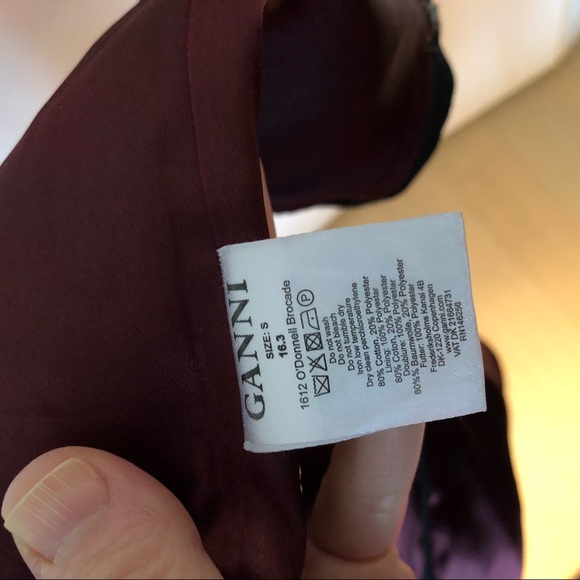 GANNI Brocade Mini Skirt in Floral Print - Picture 7 of 7